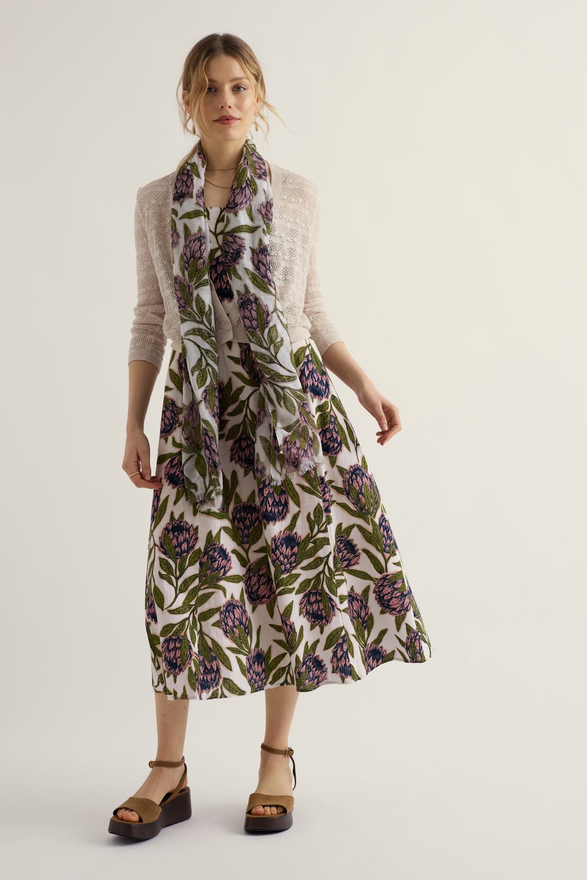 Madern Sleeveless Midi Dress
