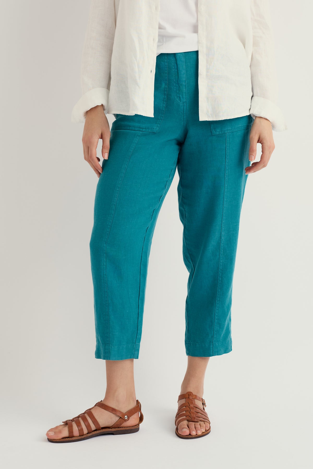 Saltings Tapered Linen Cropped Trousers