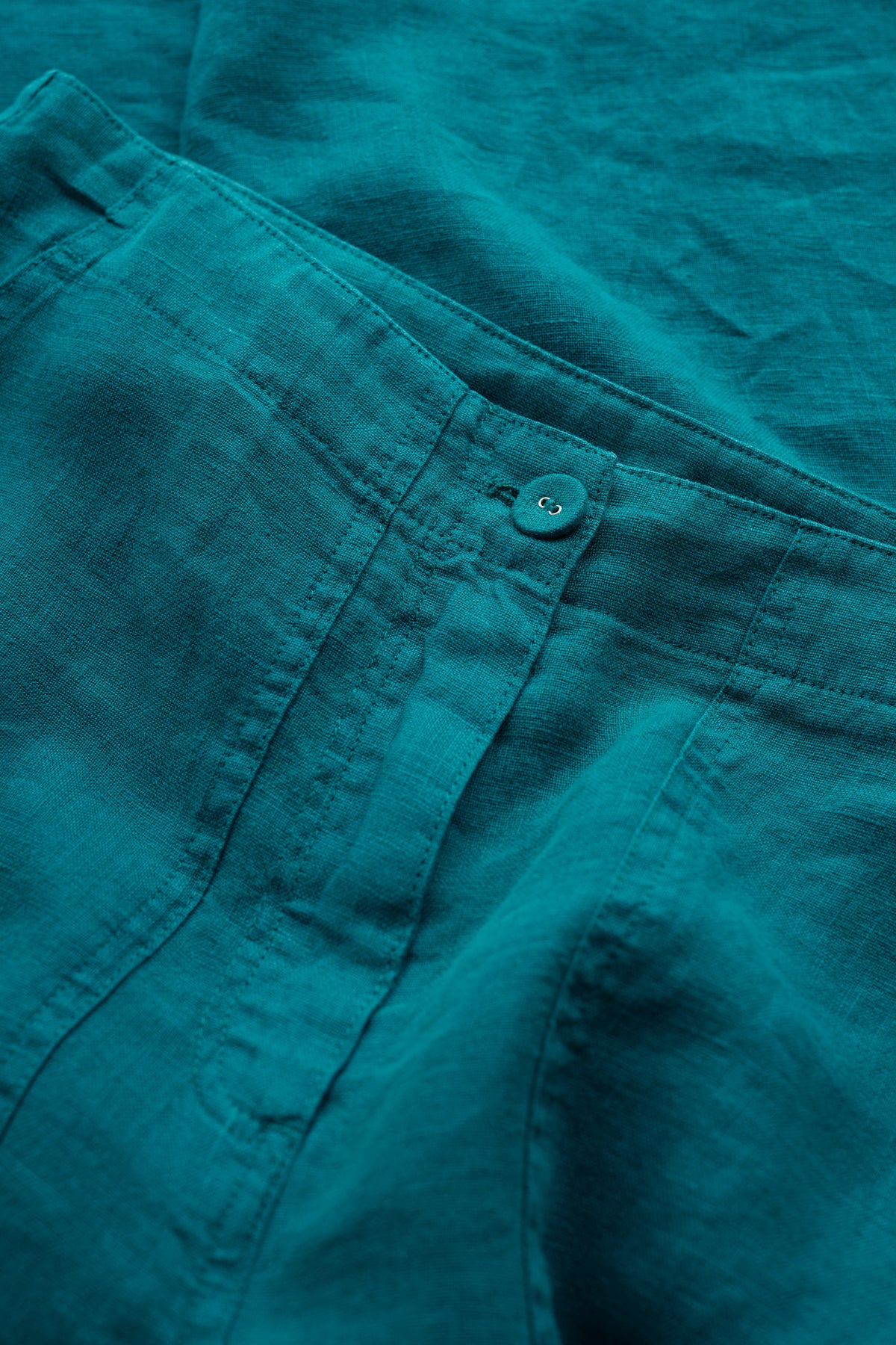 Saltings Tapered Linen Cropped Trousers