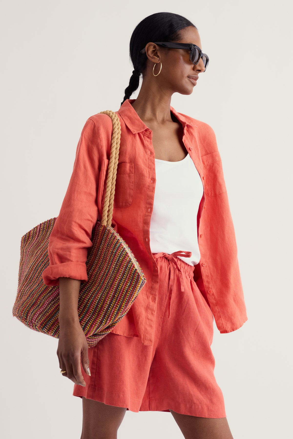 Tide Flow Linen Shorts