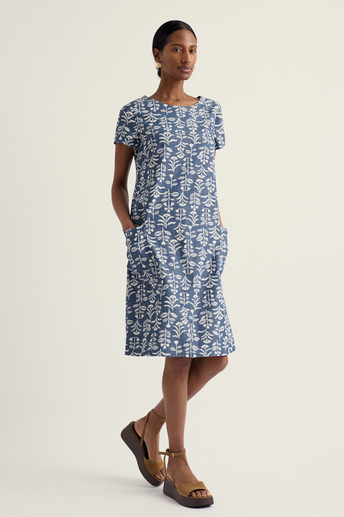 River Cove Shift Dress in Organic Cotton Chambray