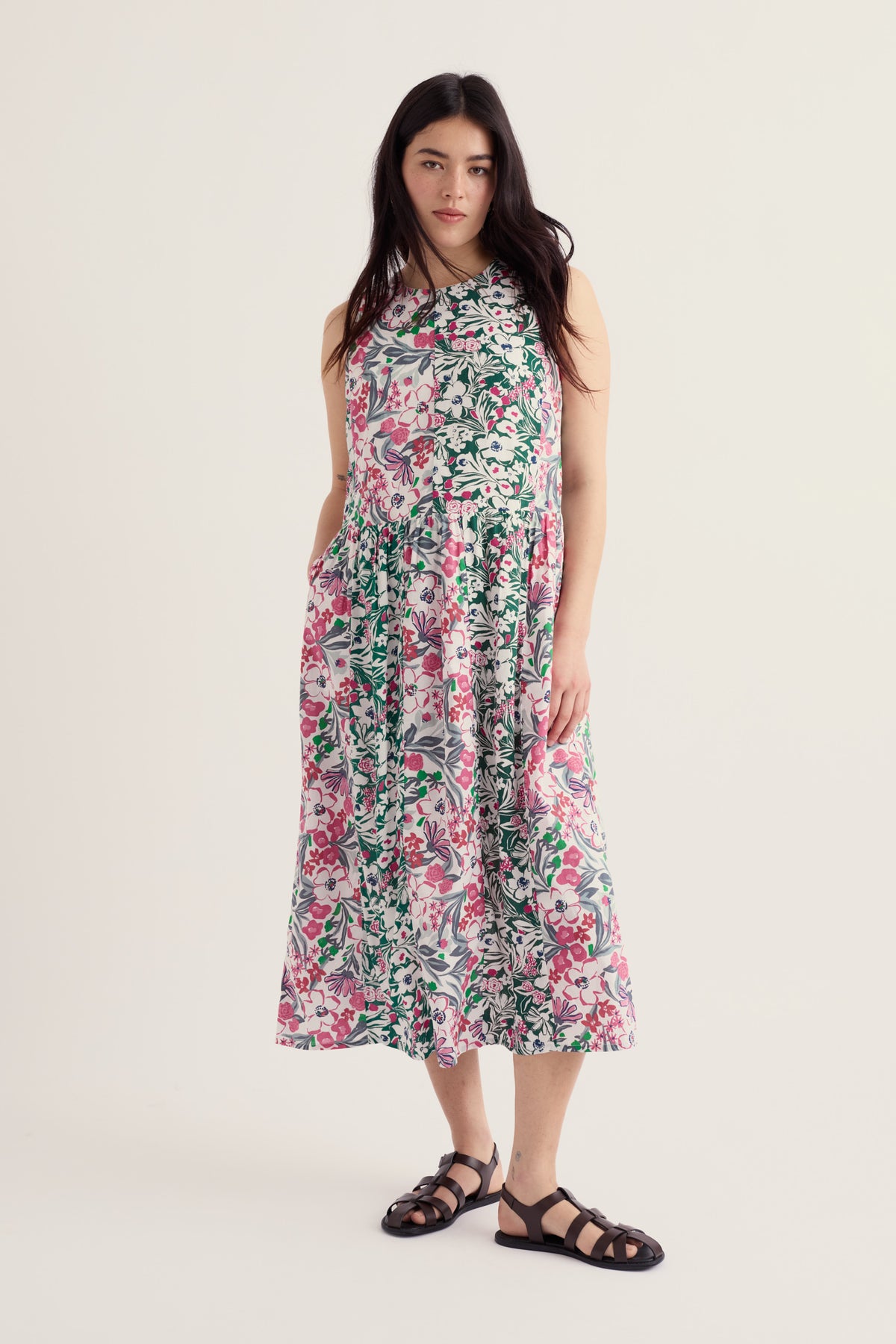 Circular Sleeveless Brouse Dress